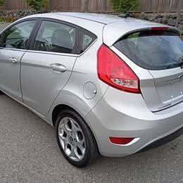 Used 2013 Ford Fiesta Titanium FWD image 10
