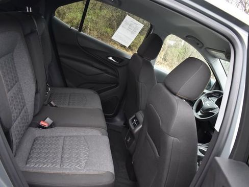 Certified 2024 Chevrolet Equinox LT w/ LPO, Floor Liner Package FWD image 15