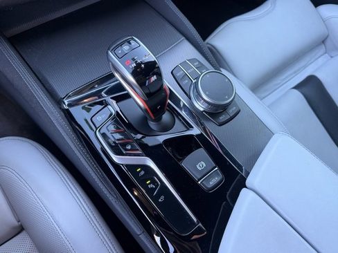 Used 2018 BMW M5 w/ Executive Package image 21