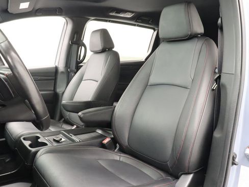 Used 2025 Honda Odyssey Sport-L image 12