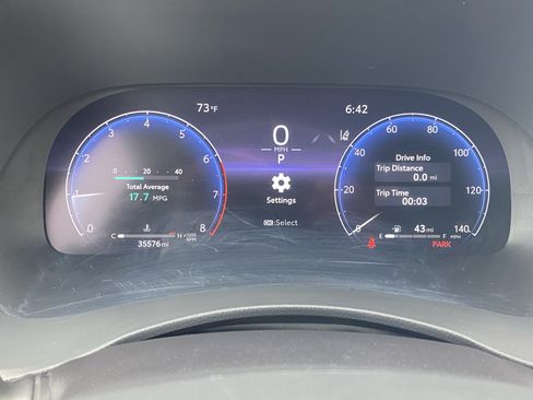 Used 2025 Toyota Highlander XSE AWD/4WD image 28