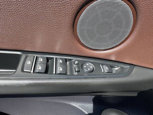 Used 2018 BMW X5 xDrive40e w/ Driving Assistance Package image 18