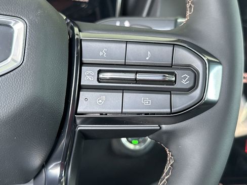 New 2026 GMC Terrain AT4 w/ Technology Package II AWD/4WD image 22