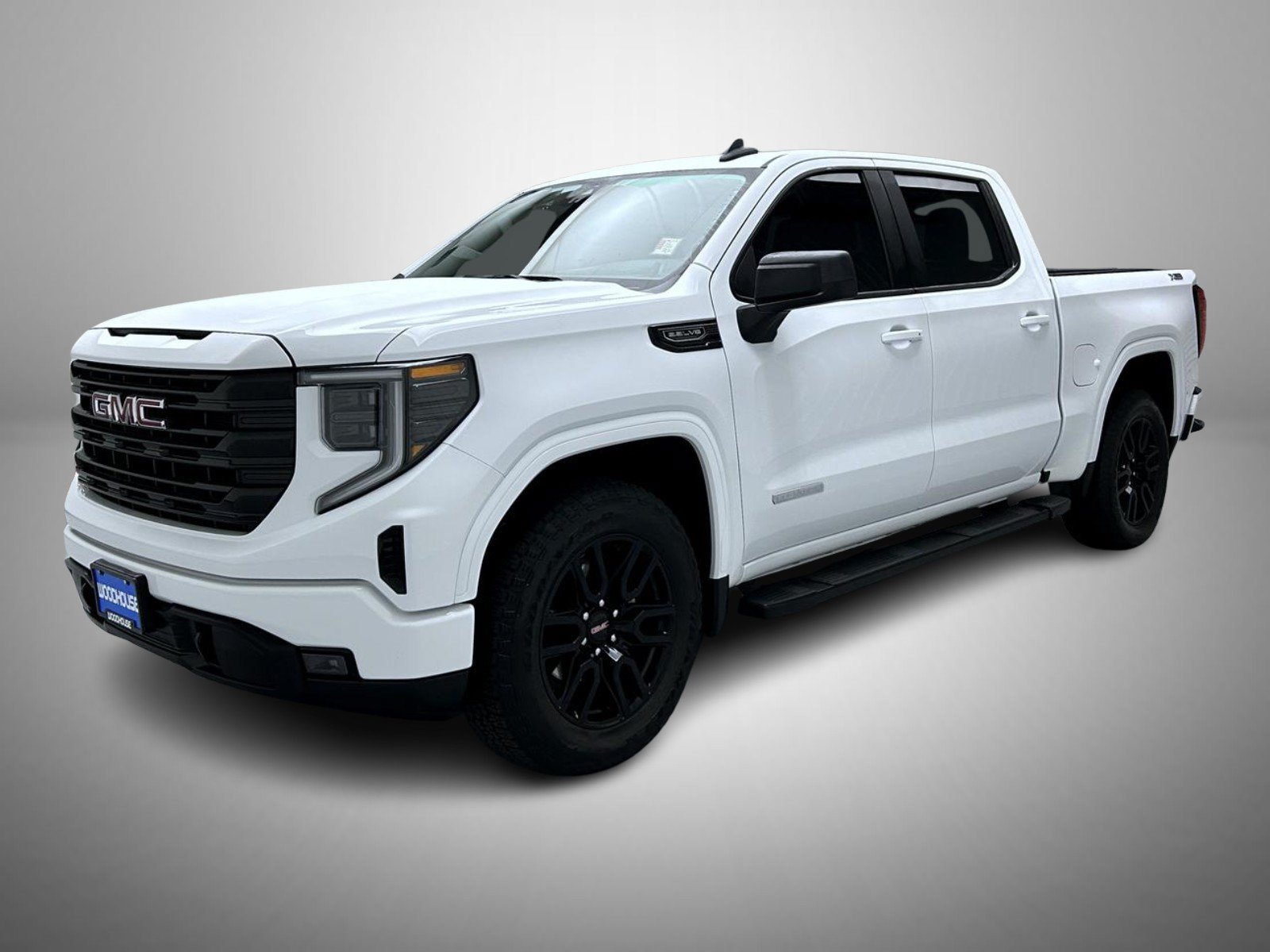 Used 2024 GMC Sierra 1500 Elevation AWD/4WD image 1