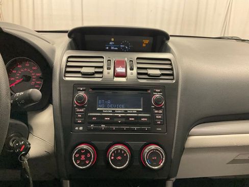 Used 2015 Subaru Forester 2.5i w/ Alloy Wheel Package image 7