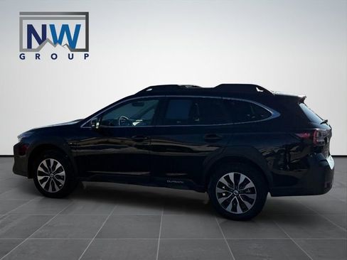 Used 2024 Subaru Outback Limited image 3