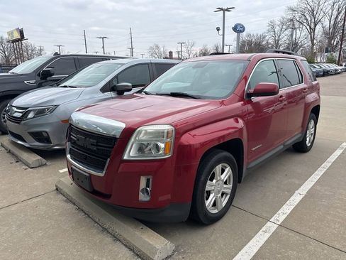 Used 2015 GMC Terrain SLE w/ Convenience Package image 4