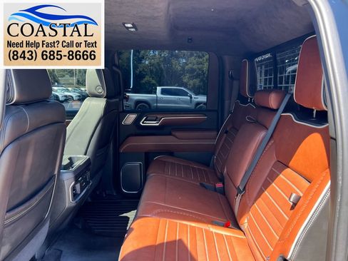 Used 2025 GMC Sierra 2500 Denali Ultimate AWD/4WD image 19
