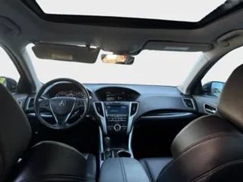 Used 2018 Acura TLX FWD image 10