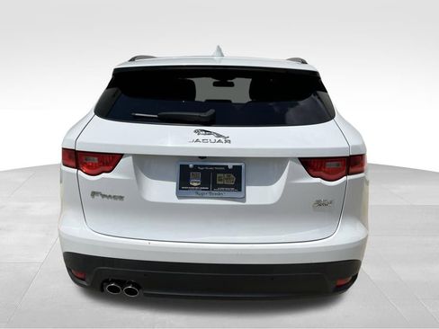 Used 2017 Jaguar F-PACE Prestige AWD/4WD image 7