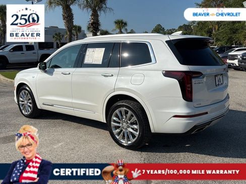 Used 2024 Cadillac XT6 Premium Luxury AWD/4WD image 5