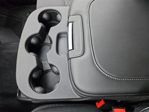 New 2026 RAM 2500 Tradesman image 25