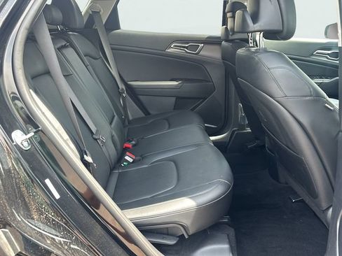 Used 2026 Kia Sportage EX w/ EX Panorama Roof Package AWD/4WD image 13