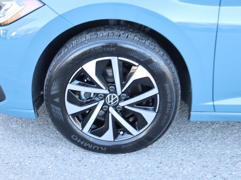 Used 2025 Volkswagen Jetta S image 12