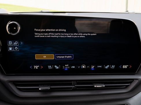 New 2025 Chevrolet Silverado EV LT image 26