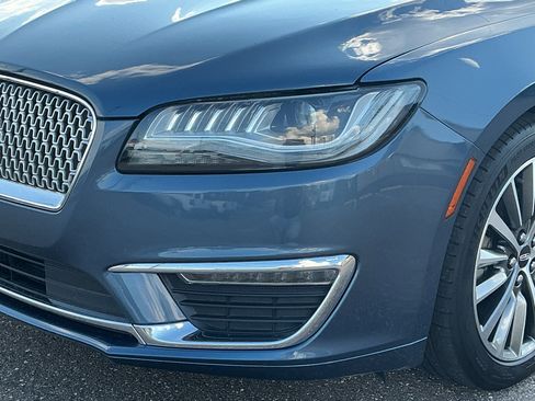 Used 2018 Lincoln MKZ Premiere image 10
