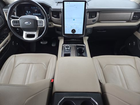 Certified 2022 Ford Expedition Limited image 25