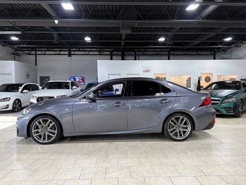 Used 2018 Lexus IS 300 AWD image 29