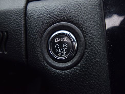 Used 2019 Ford Taurus Limited image 34