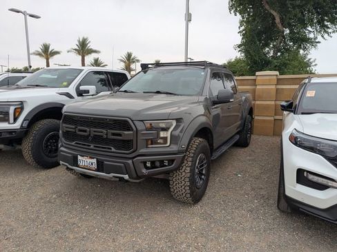 Used 2020 Ford F150 Raptor w/ Equipment Group 802A Luxury AWD/4WD image 2