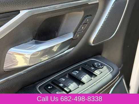 Used 2023 RAM 1500 Laramie AWD/4WD image 23