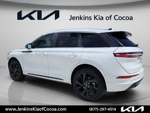 Used 2024 Lincoln Corsair Grand Touring w/ Equipment Group 301A AWD/4WD image 8