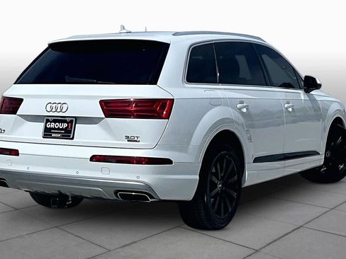 Used 2018 Audi Q7 3.0T Prestige w/ Prestige Package AWD/4WD image 12