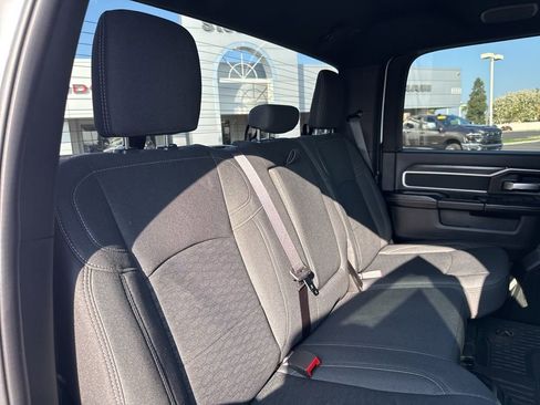 New 2026 RAM 2500 Big Horn AWD/4WD image 14