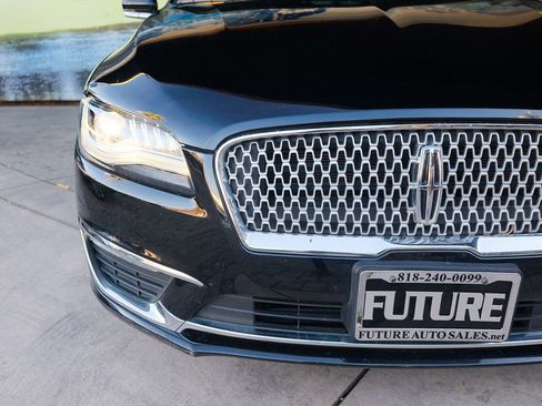 Used 2017 Lincoln MKZ Select image 39