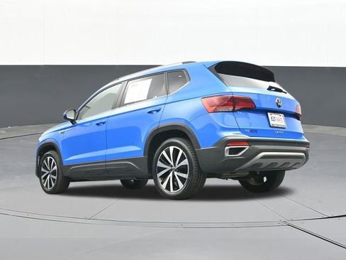 Used 2023 Volkswagen Taos SE FWD image 48