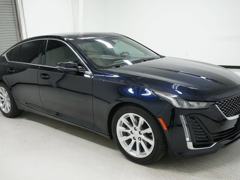 Used 2021 Cadillac CT5 Luxury w/ Sun And Sound Package image 3