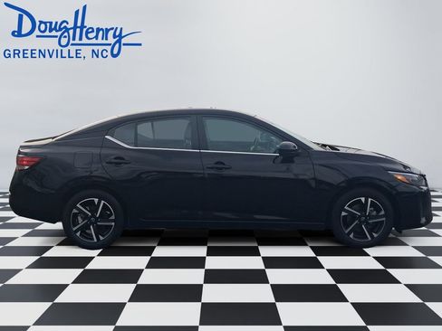 Used 2024 Nissan Sentra SV FWD image 6