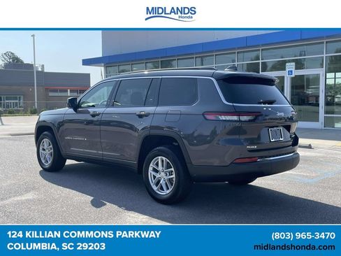 Used 2025 Jeep Grand Cherokee L Laredo RWD image 4