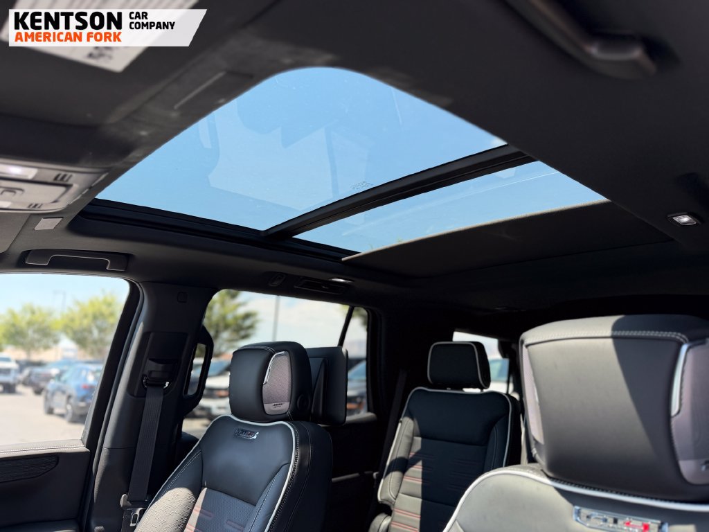 Used 2025 GMC Yukon AT4 Ultimate w/ LPO, Floor Liner Package AWD/4WD image 28