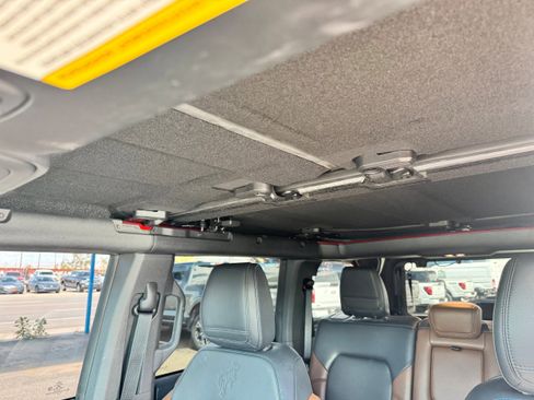 Used 2024 Ford Bronco Outer Banks image 21