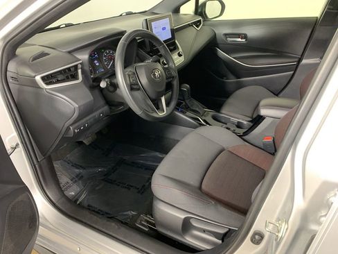 Used 2025 Toyota Corolla SE FWD image 29