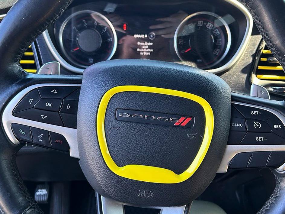 Used 2017 Dodge Challenger SXT Plus RWD image 10