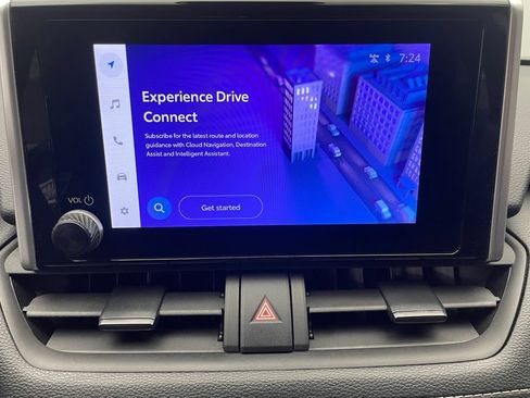 Used 2024 Toyota RAV4 XLE FWD image 25