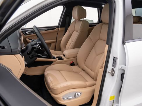 New 2026 Porsche Macan S image 5