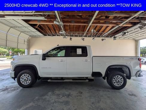 Used 2022 Chevrolet Silverado 2500 LT AWD/4WD image 7