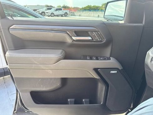 Used 2025 Chevrolet Silverado 1500 ZR2 w/ Technology Package AWD/4WD image 12