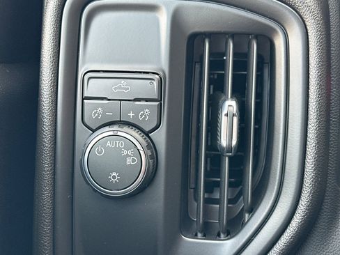 Used 2026 Chevrolet Silverado 1500 Custom w/ LPO, Dark Essentials Package RWD image 33