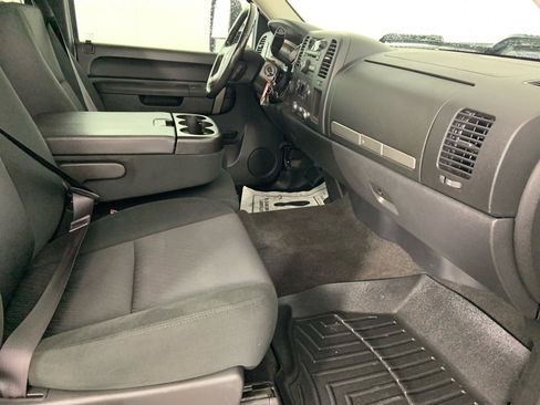 Used 2013 GMC Sierra 2500 SLE w/ SLE Preferred Package image 15