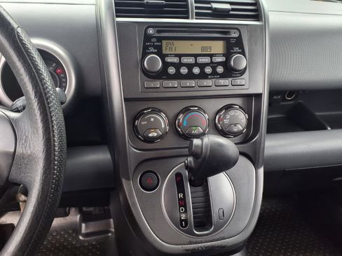 Used 2005 Honda Element EX image 6