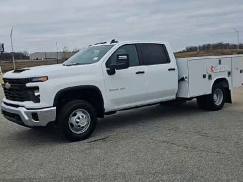 New 2026 Chevrolet Silverado 3500 W/T w/ WT Convenience Package AWD/4WD image 4