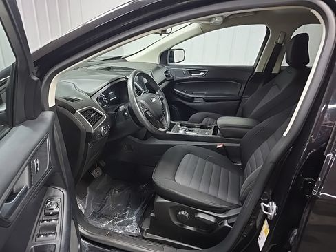 Used 2022 Ford Edge SE w/ Black Appearance Package AWD/4WD image 21