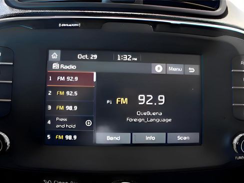 Used 2019 Kia Soul ! FWD image 15