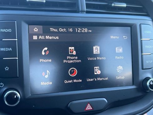 Used 2024 Kia Soul LX w/ Option Group 015 image 23