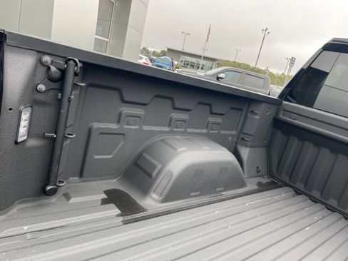 Used 2019 GMC Sierra 1500 SLT image 36