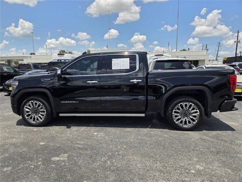 Used 2025 GMC Sierra 1500 Denali Ultimate AWD/4WD image 5